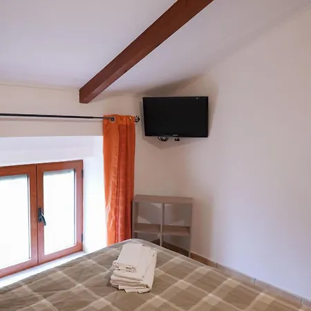 Ferienhaus Gialu